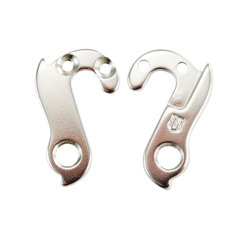 PATTE DERAILLEUR ALU  ADAPTABLE    CADRE GIANT (GH-110)