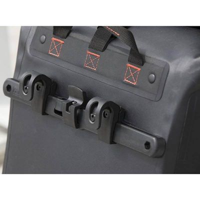 Sacoche Vélo Porte-Bagages Newlooks Varo Backpack Noir Etanche 22 L 290x500x150mm
