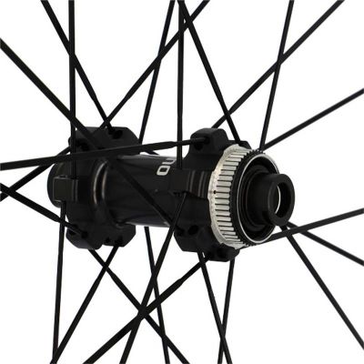 Roue Avant Route Shimano 700 Jante Noire RS370 Disque Centerlock