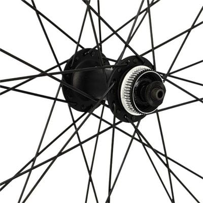 Roue Avant VTC Velox 28" Mach1 M820 Noir Shimano Acera M3050 CenterLock