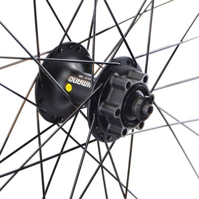 ROUE VTT 29" AV BLOCAGE JANTE NOIR MACH1 MAXX TUB.READY. MOY.SHIM.M475 DISQUE 6T.