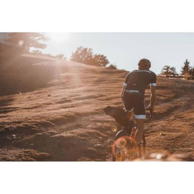 Sacoche de Selle Gravel Etanche Zéfal Z Adventure R17 Noir Grand Volume 17L