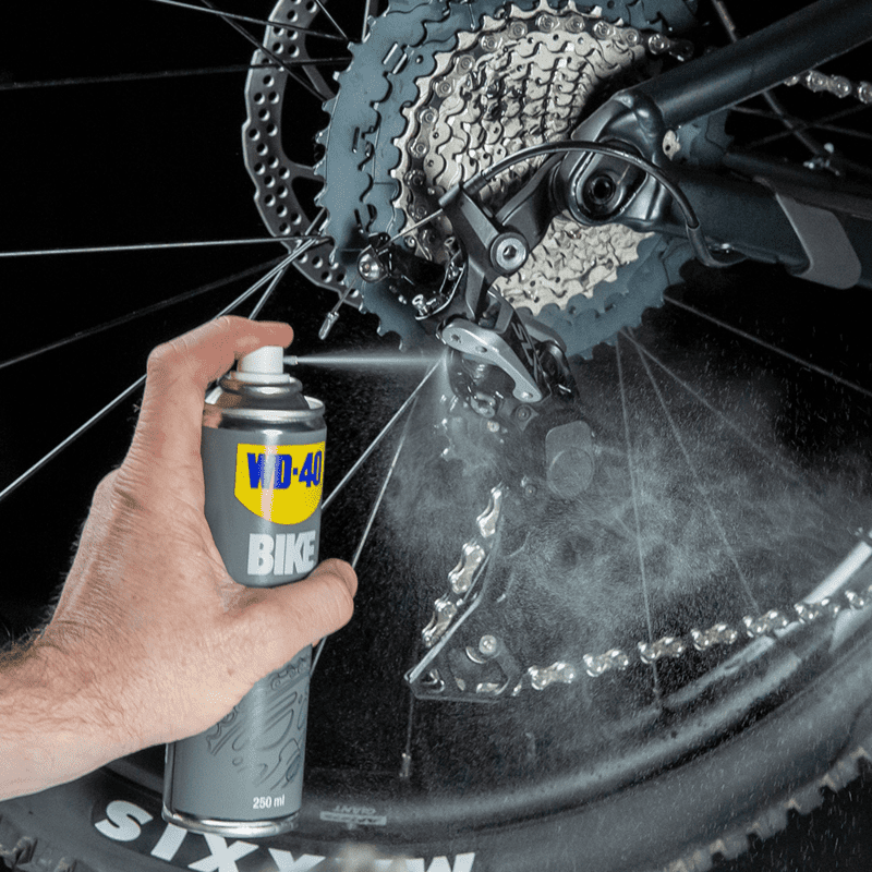 WD-40 SPECIALIST Lubrifiant Chaîne Vélo Conditions Sèches - 100 Ml - Au PTFE, Anti-Poussière